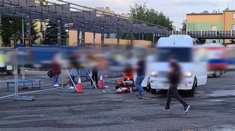 Krosno Pasażer zaatakował kierowcę busa policja szuka napastnika TVN24