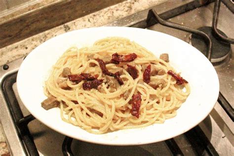 Paano Magluto Ng Spaghetti Carbonara O Gumawa Ng White Sauce Spaghetti