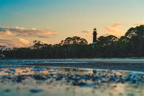 Somerset House - Images. HUNTING ISLAND LIGHTHOUSE 2