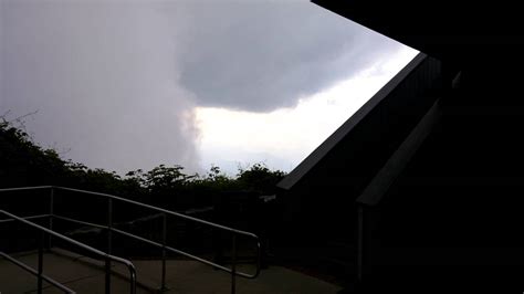 Storm Cloud Engulfs Brasstown Bald Ga Youtube