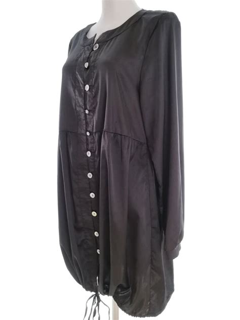 In Front T Noir Longueur Genou Robe Chemise Manche Longue Cristaux