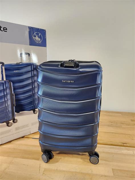 2 PIECE Samsonite Amplitude Hardside Blue Luggage Set Carryon Checked