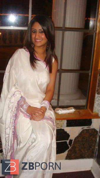 Paki Satin Silk Salwar Fucksluts ZB Porn