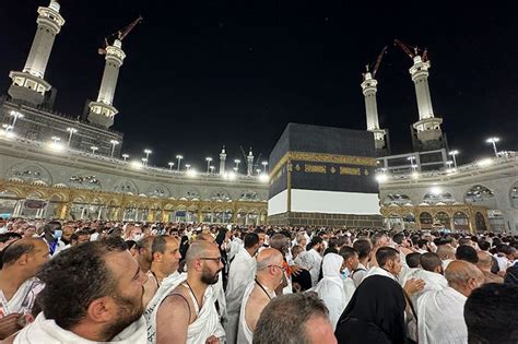 Potret Jutaan Jemaah Haji Tawaf Keliling Ka Bah