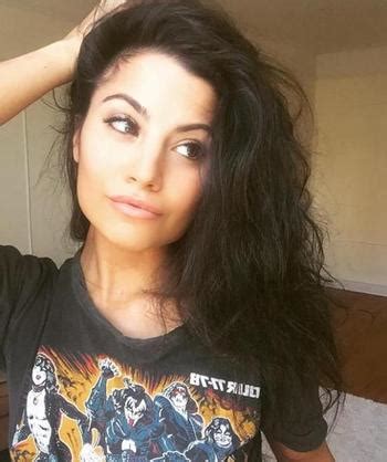 Milwaukee Escorts 🔥 Milwaukee WI Female Escort Ads