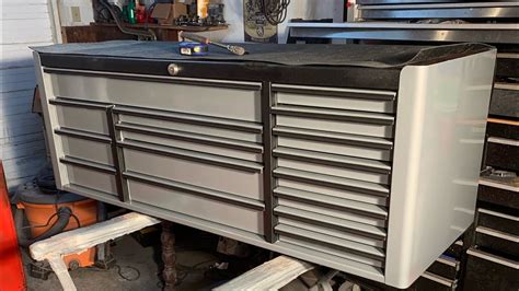 Free Snap On Toolbox Part Iii Rustoleum Paint Job On The Top Box Youtube