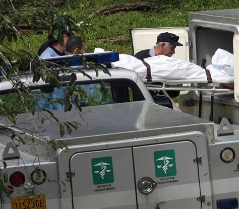 Hallan Cadáver Cubierto Con Una Sábana En Hato Rey El Nuevo Día