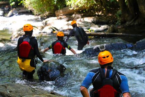 Canyoning In Río Del Molino In Valle De Bravo Travel Buddies