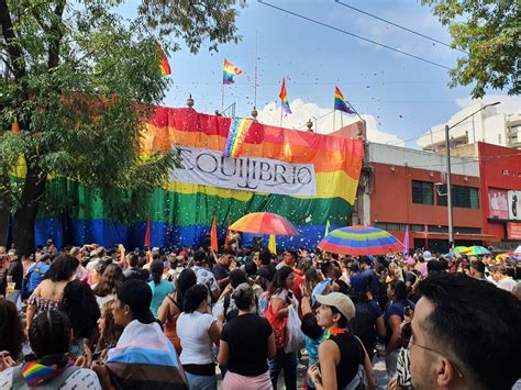 Marcha Gay Guadalajara Pride 2022 Con Miles Arranca La Marcha Del