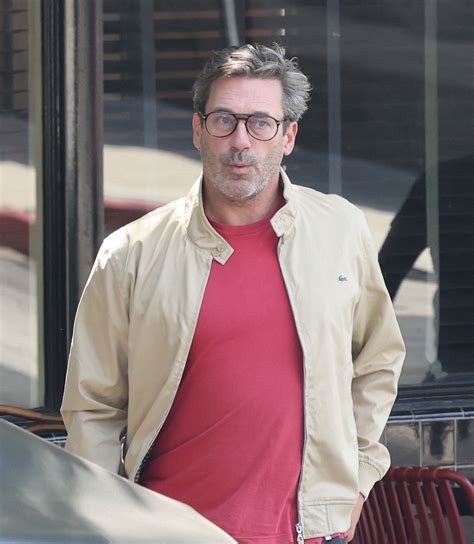 Jon Hamm Is Bumbling Amateur Detective Irwin Fletch Fletcher In