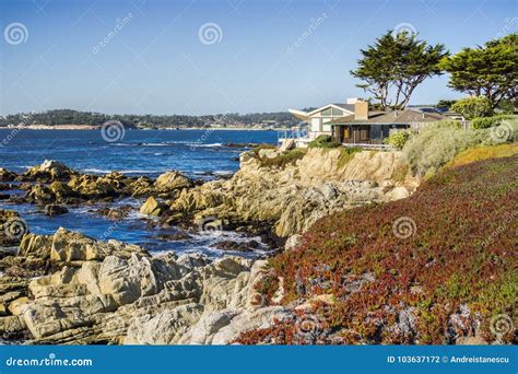 Houses Build On The Cliffs On The Pacific Ocean Carmel By The Sea