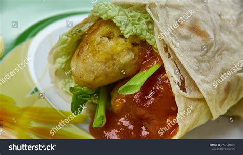 28 Mission Burrito Images, Stock Photos & Vectors | Shutterstock