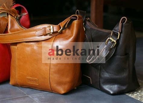 12 Merk Tas Kulit Lokal Wanita Dengan Harga Bersaing Yang Bisa Kamu