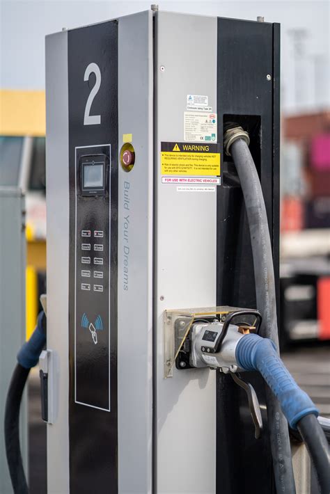 Electric Vehicle Charging Stations Install Port Of Long Beach — Cal