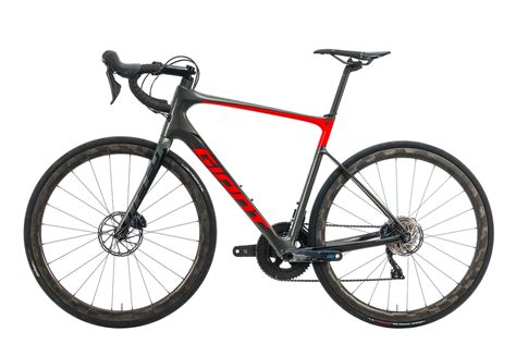 Giant Defy Advanced 1 Road Bike - 2020, Med/Large | Weight, Price ...