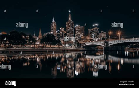 Night view of the Yarra River, filmed in Melbourne Stock Photo - Alamy