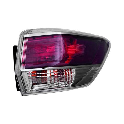 Replace TO2805120C Passenger Side Outer Replacement Tail Light CAPA