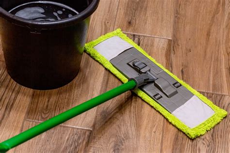 15 Remarkable Wood Floor Cleaning Hacks - Grapes and Splendor