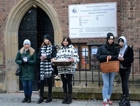 Pierniczki Dla Kro Nie Skiego Hospicjum Centrum Medyczno Charytatywne