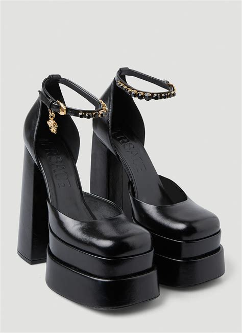 Medusa Aevitas Platform Heels In Black Versace