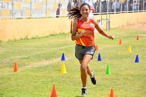 R Dio Comunit Ria De Campo Redondo Programa Atletismo Na Escola Reuniu