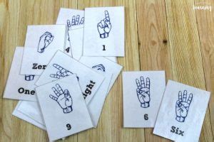 Free Printable Flashcards: ASL Number Flashcards