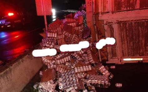 Tr Iler Cargado De Cerveza Vuelca En La M Xico Cuautla El Sol De