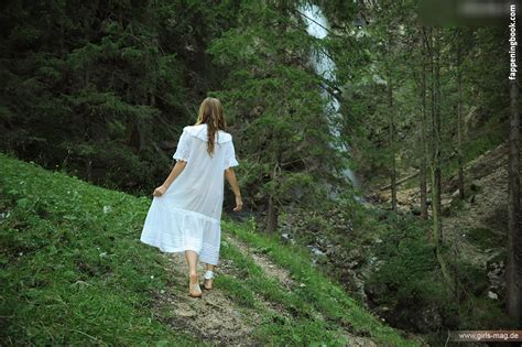 Girls Magazine Nude Onlyfans Leaks Fappening Page Fappeningbook