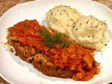 Recette De Pain De Viande Avec Riz Et Sauce Tomate