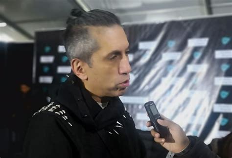 H Ctor Buitrago Anuncia Nuevas Cosas De Aterciopelados Para Rcn