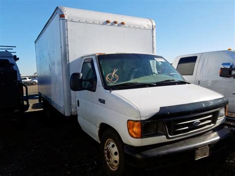 2003 Ford Econoline E350 Super Duty Cutaway Van Photos Or Portland