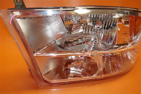 Dodge Ram 1500 Headlight Left Driver 2009 2010 2011 2012 Halogen Oem