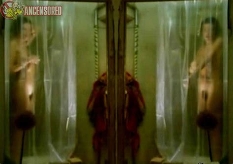 Naked Kira Koschella In Drei Mit Herz