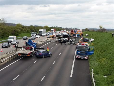 Video Yvelines Important Accident Sur L A L Autoroute Rouverte