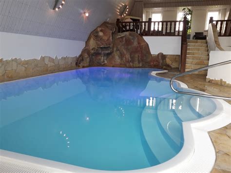 Pool Lifestyle Resort Zum Kurf Rsten Bernkastel Kues Holidaycheck