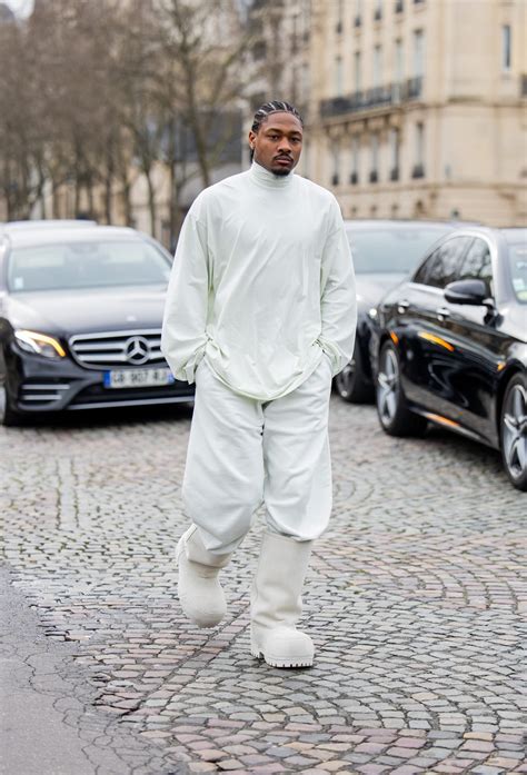 Stefon Diggs In All-White At Paris Fashion Week Is Our Favorite Thing ...