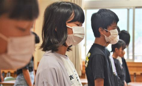 忘れてはいけない「命の日」 豪雨被災地の小学校、語り部に学ぶ 写真特集111 毎日新聞