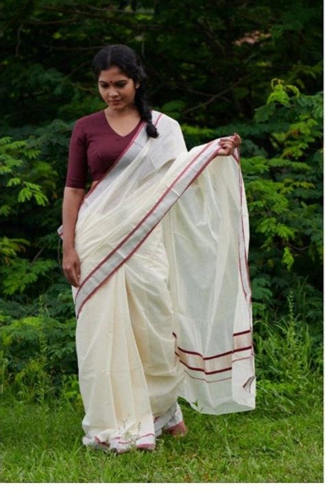 Kerala Silver Kasavu And Maroon Colour Border Saree Etsy Kasavu