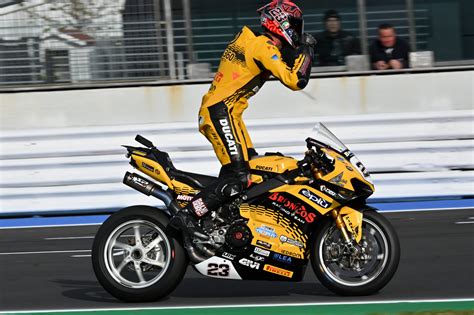 LUCA SALVADORI DOMINA A MISANO LA PRIMA GARA 2024 DEL NATIONAL 1000