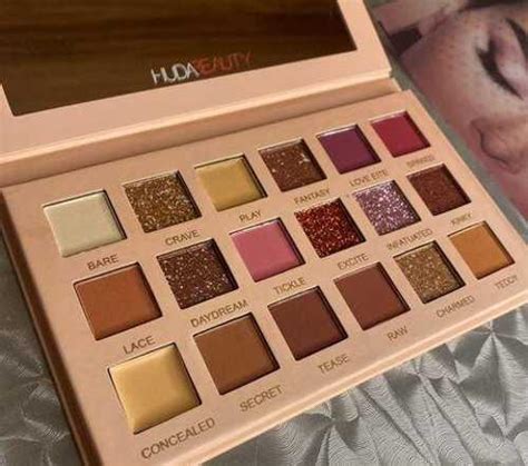 Палетка теней huda beauty nude Festima Ru Мониторинг объявлений