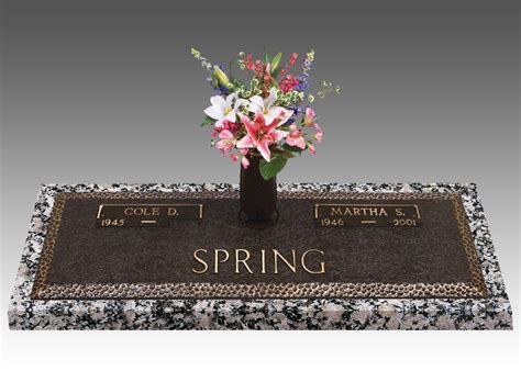 Garden Of Life Simplicity Bronze Headstone 44 X 13