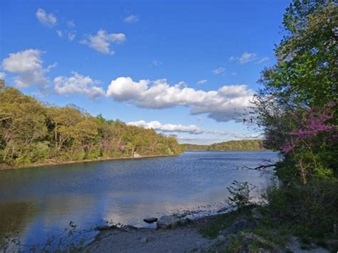 Blue Springs Lake is a great lake! It's part of the Jackson County ...