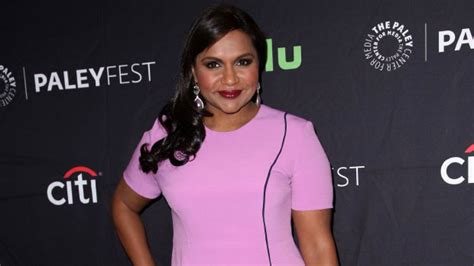 Mindy Kaling Showed Off Weight Loss In A Hot Pink Mini Dress Photos