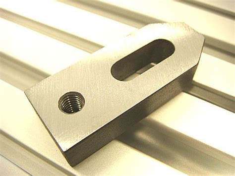 Brida De Sujeción Mecánica Cnc Step Gmbh And Co Kg Para Mecanizado