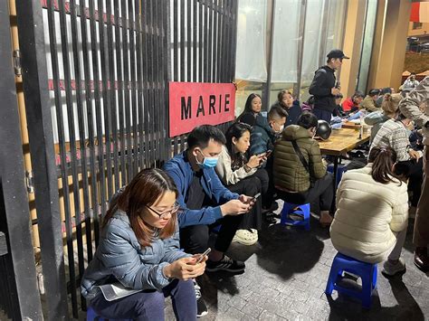 Cận cảnh tuyển sinh lớp trường hot ở Hà Nội h ngày phát hồ sơ h chiều ngày phụ