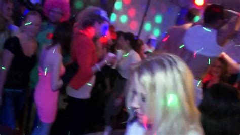 Free Real Cfnm Teens Suck Strippers Porn Video HD