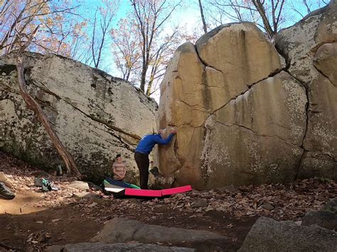 Boob Fight Stone Fort KAYA The Climber S App