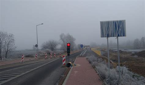 Po latach oczekiwań w gminie Ćmielów powstanie 10 nowych odcinków dróg