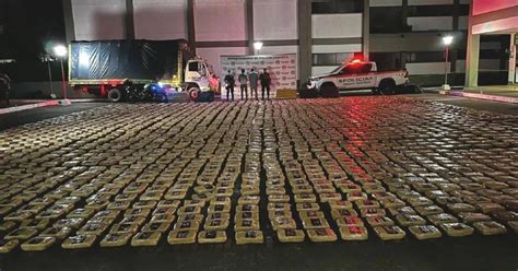 Autoridades Incautan 3000 Kilos De Marihuana Escondida En Alimento Para Perros Infobae