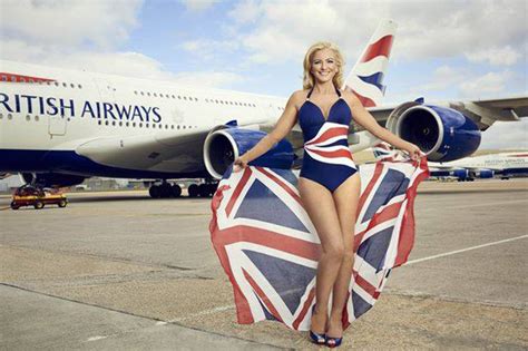 Linh Chi lên tiếng vụ chụp ảnh bikini cho Vietjet Air